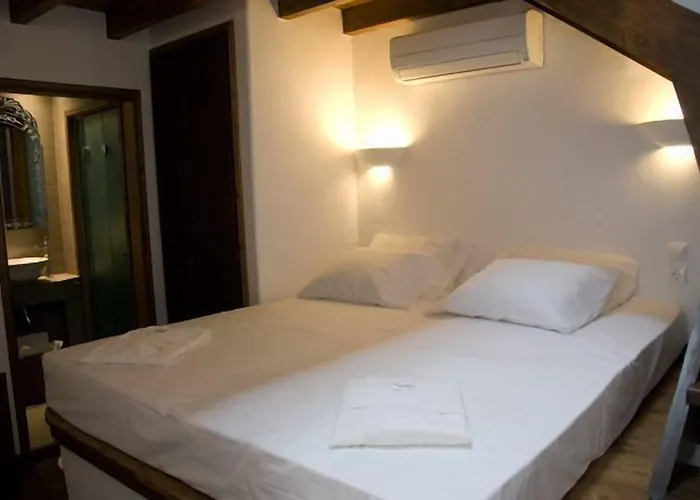 多莫斯一室公寓酒店 Rhodes City