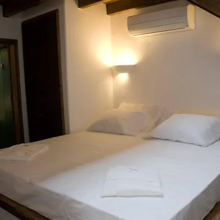 多莫斯一室公寓酒店 Rhodes City