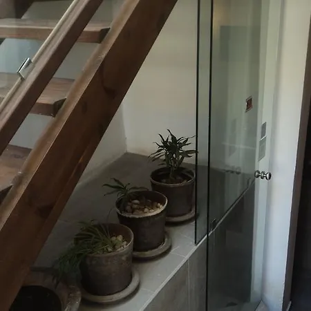 多莫斯一室公寓酒店 Rhodes City